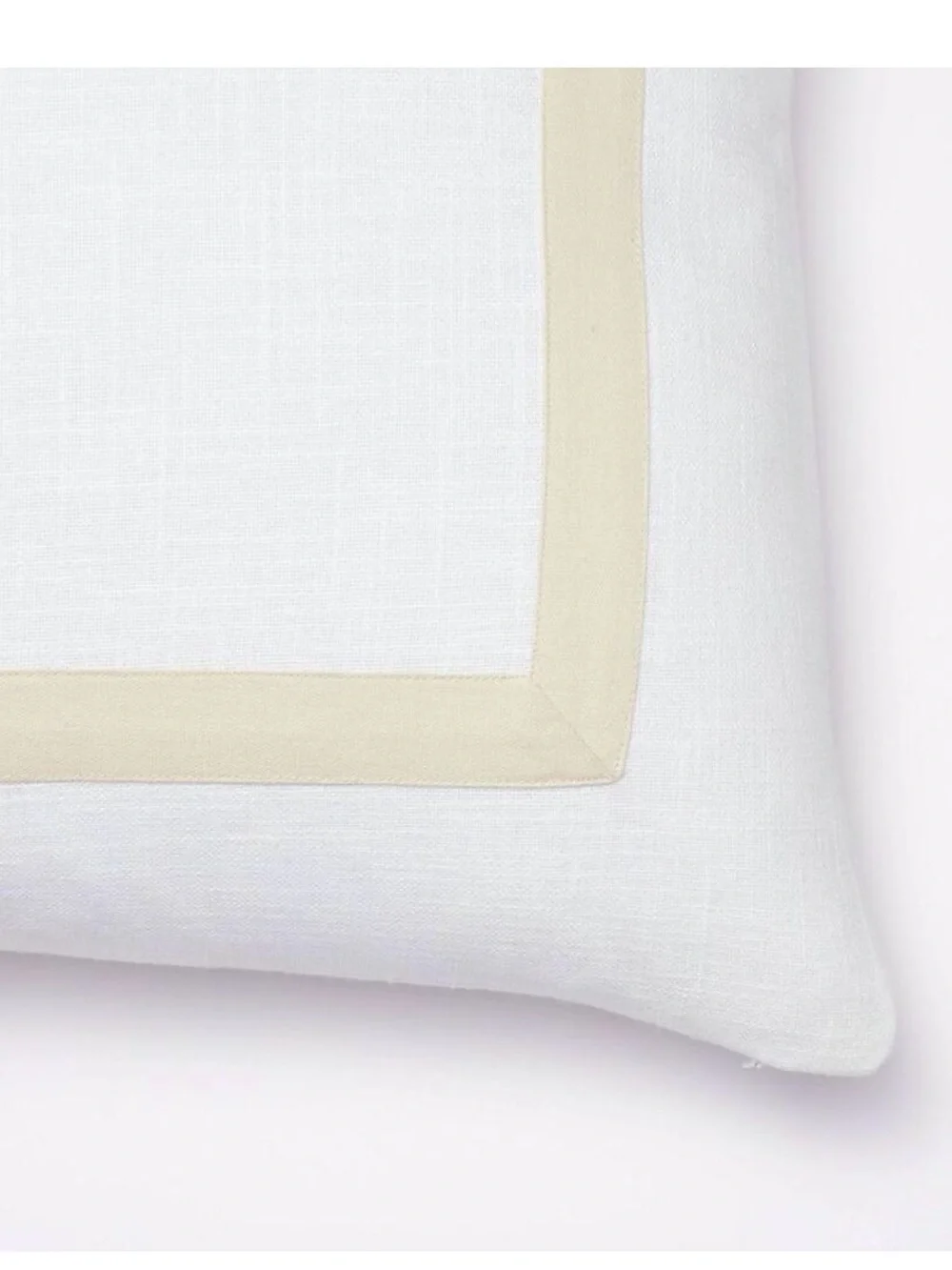 NWOT! Threshold with Studio McGee Slub Border Applique Pillow, White/Camel, 24”